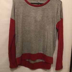 Gray and red long sleeve tee